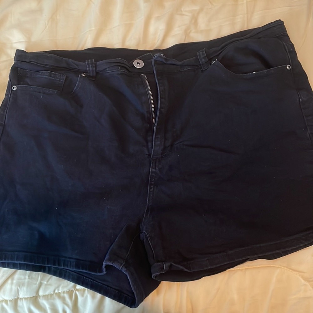 Black Shorts sz.20